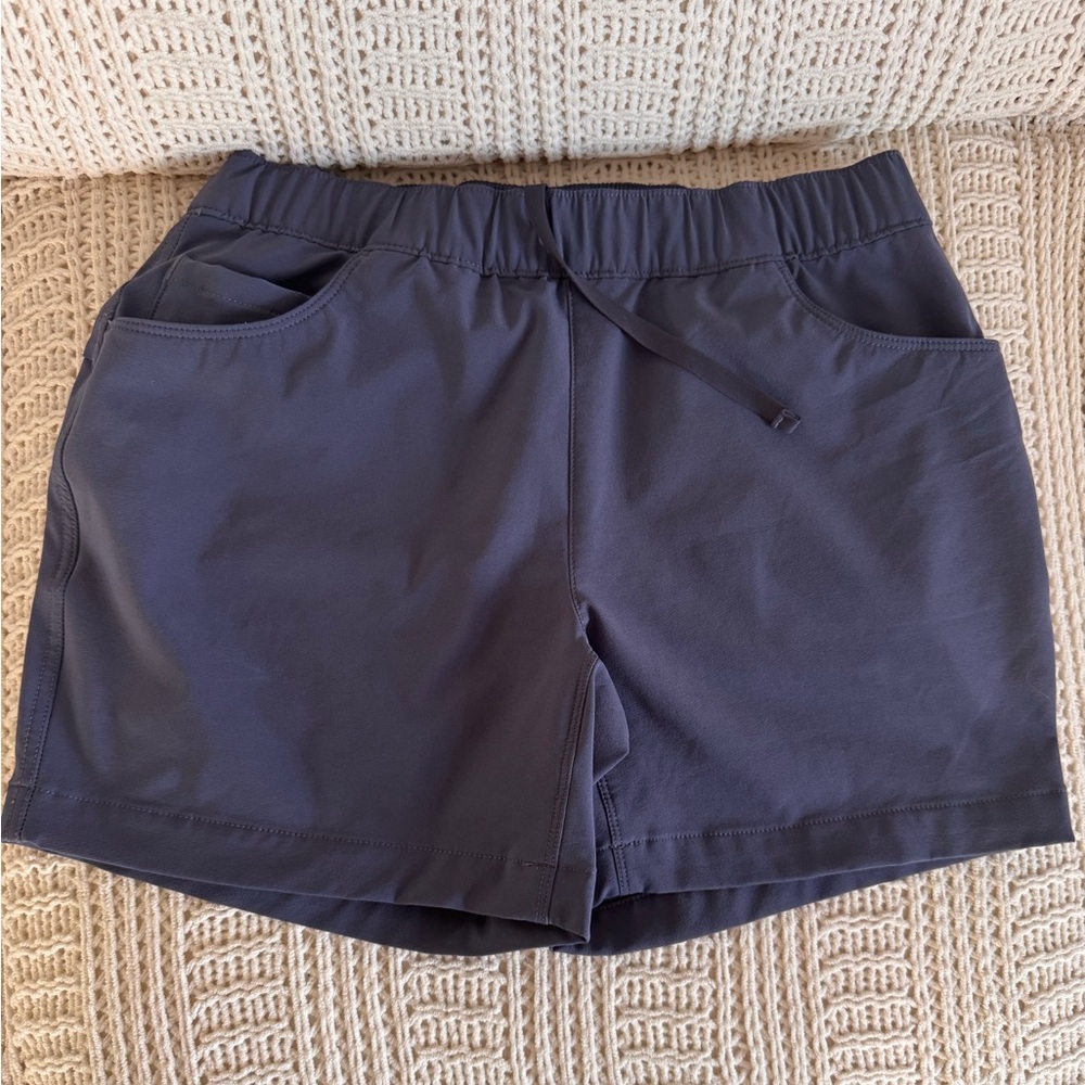 Eddie Bauer Women's Navy Active Pull-On Shorts - hiking